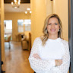 Meet your Posher, Jaclyn